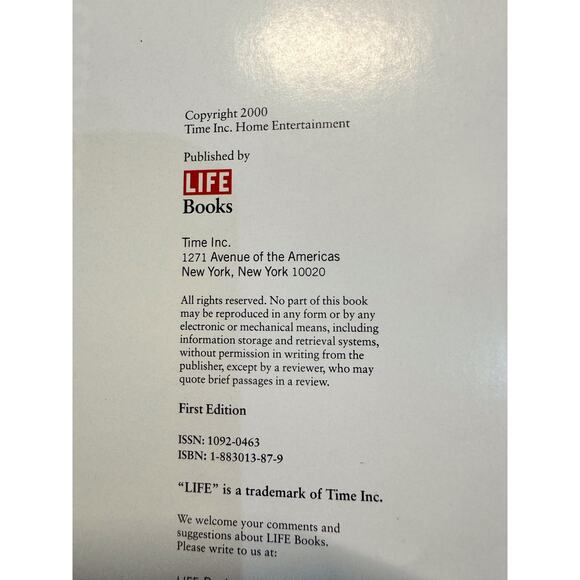 Vintage LIFE Magazine-The Year in Pictures- Published 2000 1st Edition - Picture 3 of 6